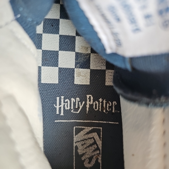 Harry Potter Vans collaboration sparkly high tops! Sz 5. EUC - Picture 12 of 14